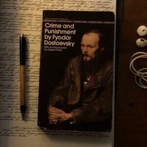 Meet your Posher, Cleo